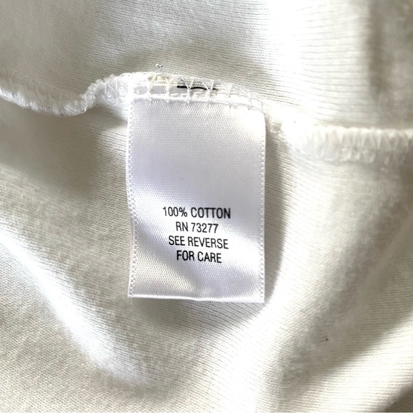 🔹3/$15🔹 White Top - Petite Small - Picture 7 of 10